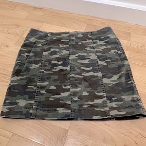 Free People Modern Femme Camouflage Mini Skirt Size 8